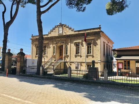 Fotoğraf: Gömeç Municipality Building